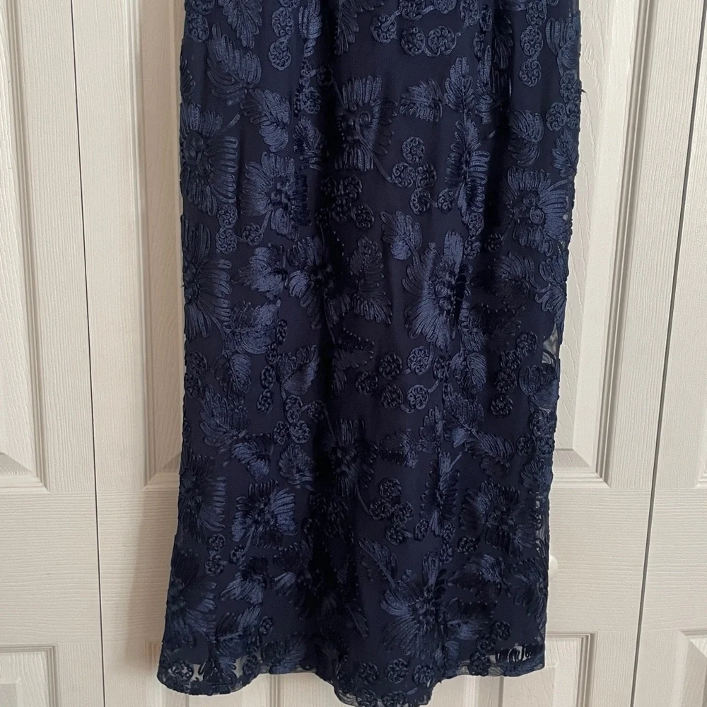 New Marina Cap Sleeve Floral Gown Dress size Medium